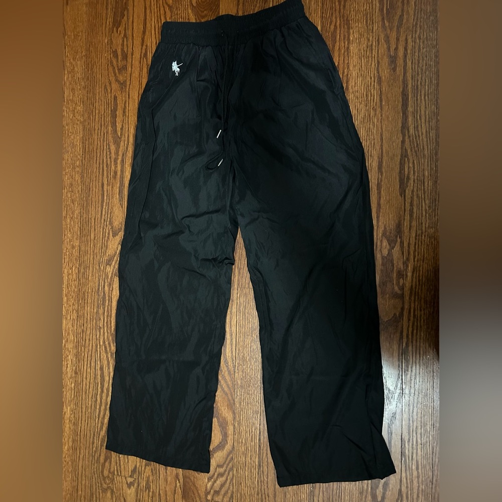 black trousers
